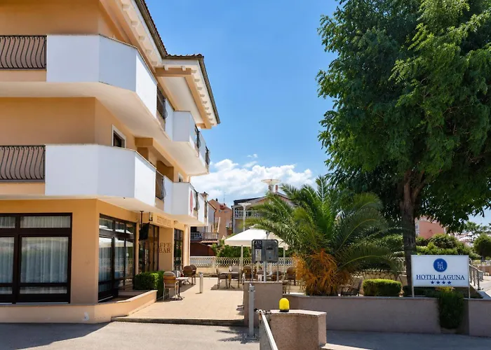 Hotel Laguna